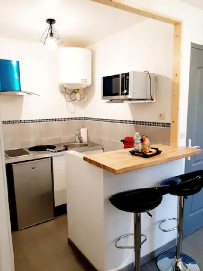 Le Petit Charmeur, Parking, Wifi, Gare Flers (Orne) Exterior foto