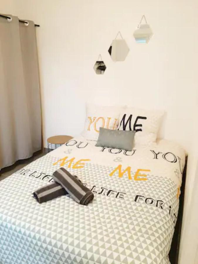 Le Petit Charmeur, Parking, Wifi, Gare Flers (Orne) Exterior foto